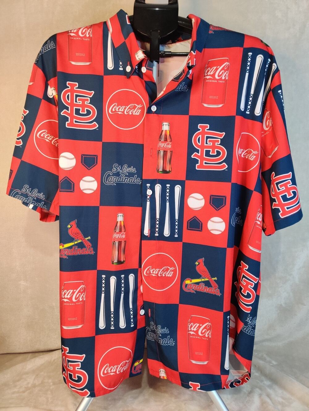 St. Louis Cardinals Men's Button Up Shirt Size XL Coca-Cola Baseball MLB
